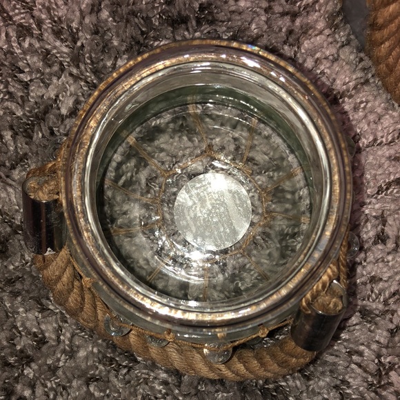 Decorative jars w| sea shells - Picture 4 of 12